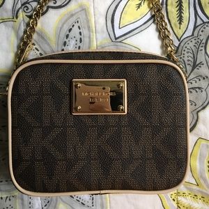 Michael Kors Crossbody